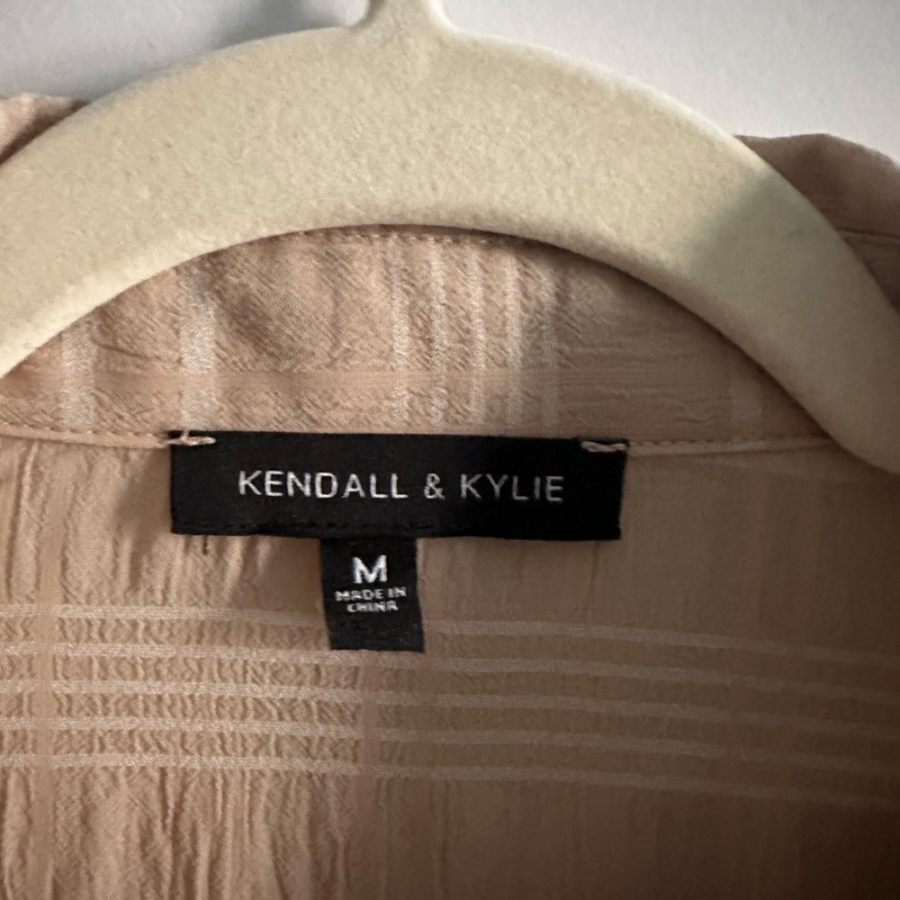 Cropped Beige Striped Button-Down - Picture 2 of 2